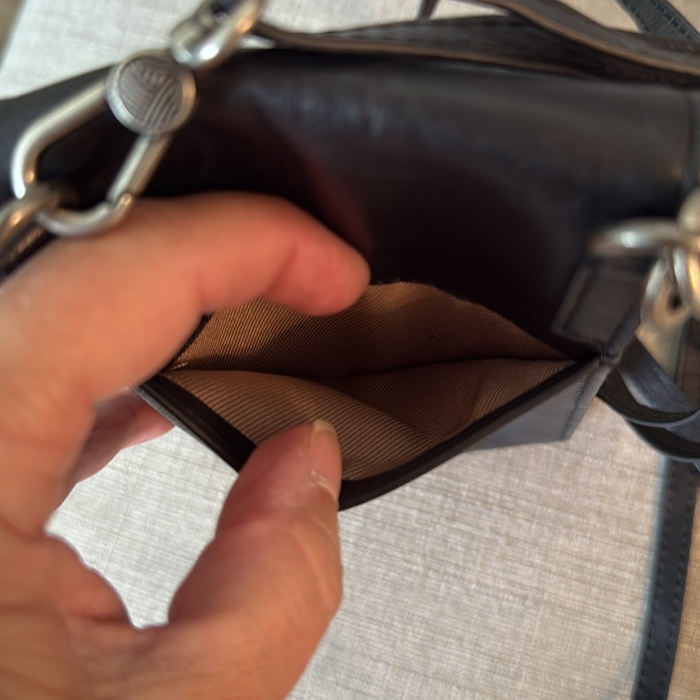 The Sak Small Crossbody Bag/Wristlet. - Picture 16 of 16